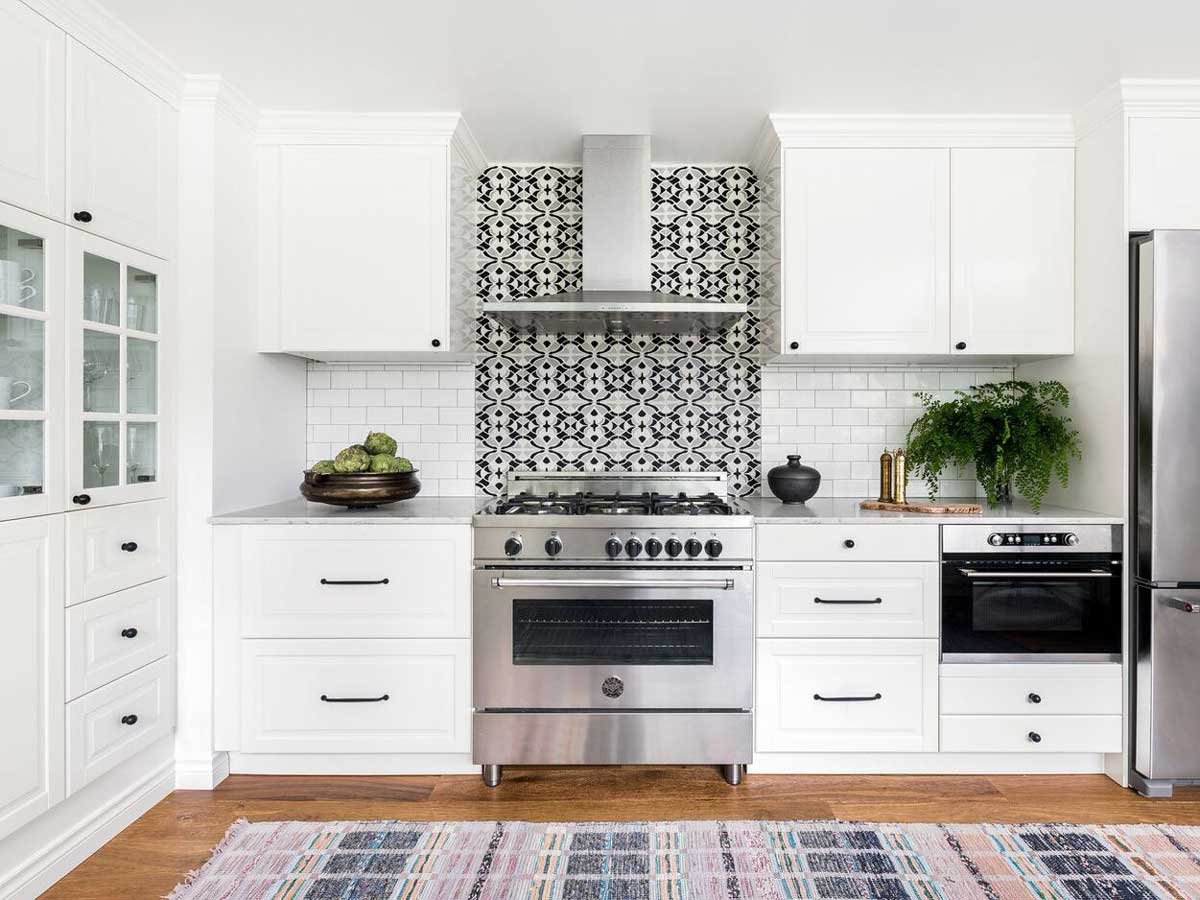 What Is Meant By A Modern White Kitchen