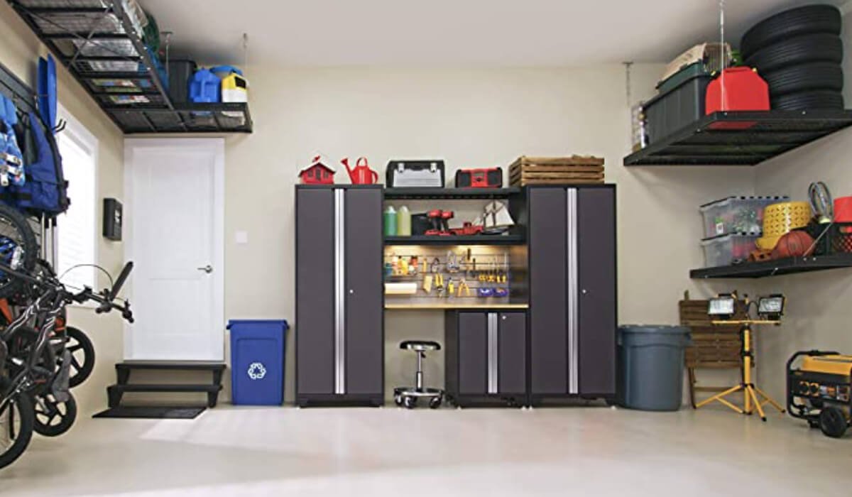 3 Different Ways to Maximise Space in a Garage