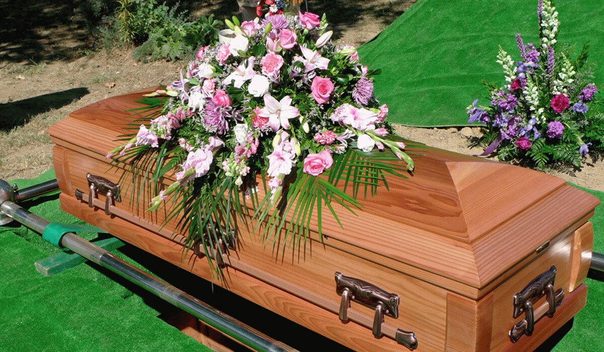 5 Things to Know Before Ordering a Coffin Online