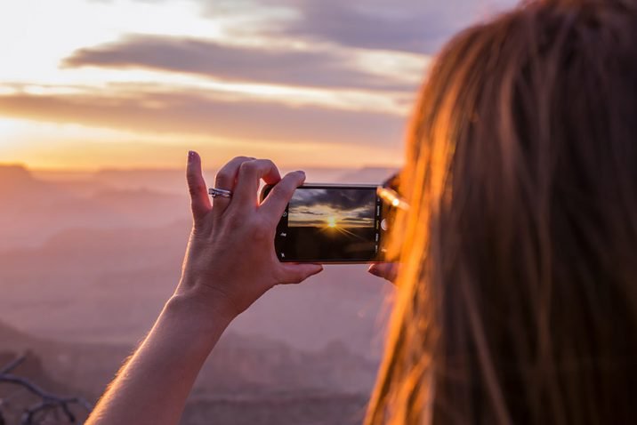 10 BEST SMARTPHONE CAMERAS FOR PROFESSIONAL PHOTOGRAPHY