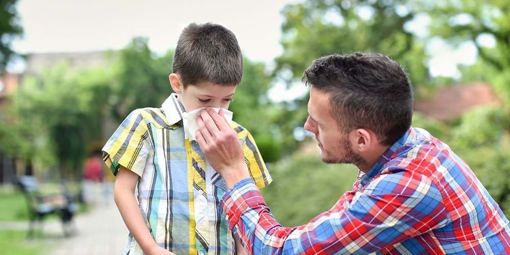3 Ways To Help Your Child With Their Allergies Naturally