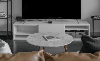 How To Decorate A Marble Coffee Table