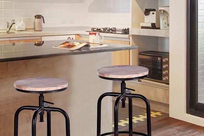 Top Tips When It Comes To Choosing Stools For Your Business Or Home