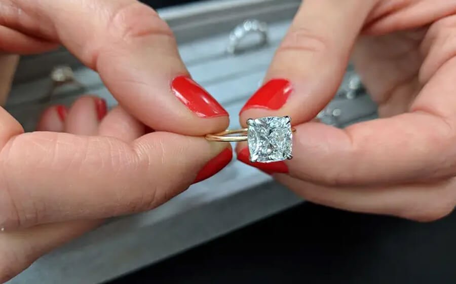 7 Steps To Getting Engagement Ring Insurance