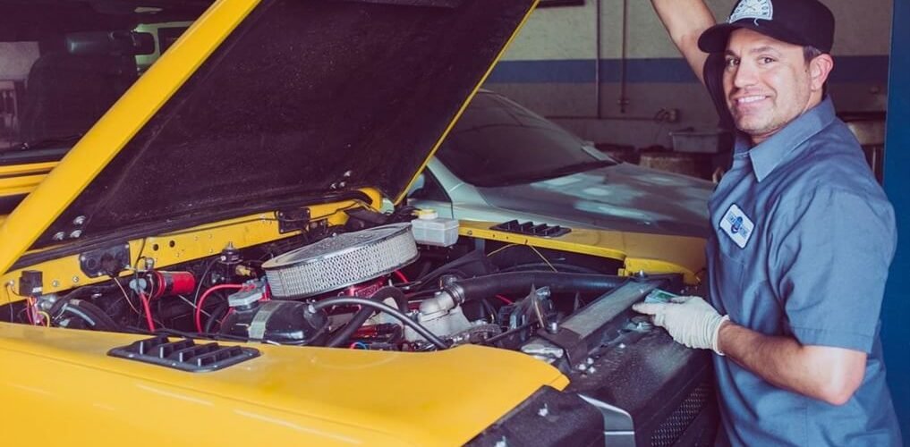 Signs Your Car Needs Auto Repair or Maintenance-1