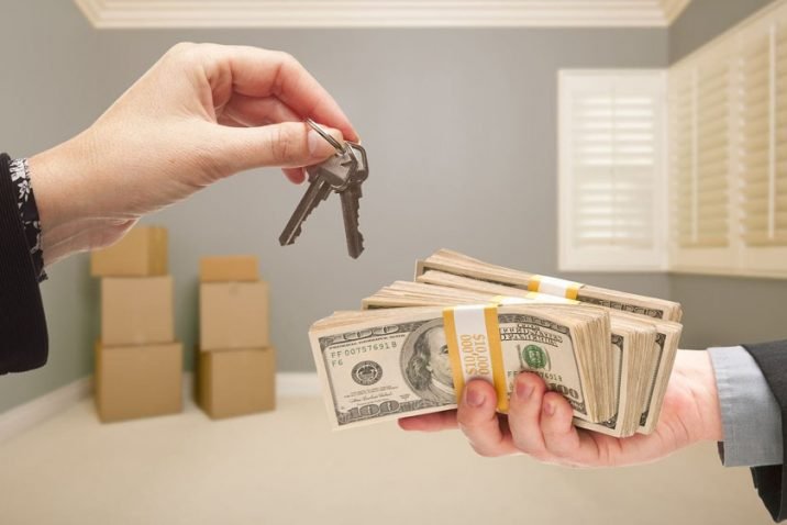 Why You Should Consider a Cash Buyer For Your Home