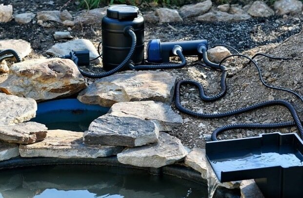 How to Choose the Right Pond Pump_ Keep Your Aquatic Garden Healthy and Fresh-2