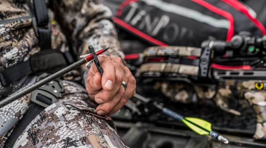 A Beginners Guide To Installing a Broadhead On Your Crossbow