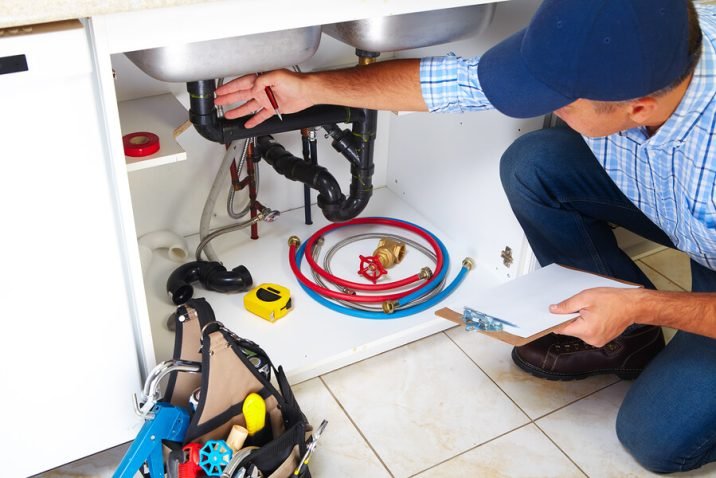 Why a Licensed Plumber is Essential for Clogged Drains