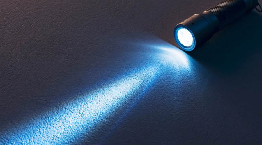 The Importance Of Flashlight In Automotive Emergencies