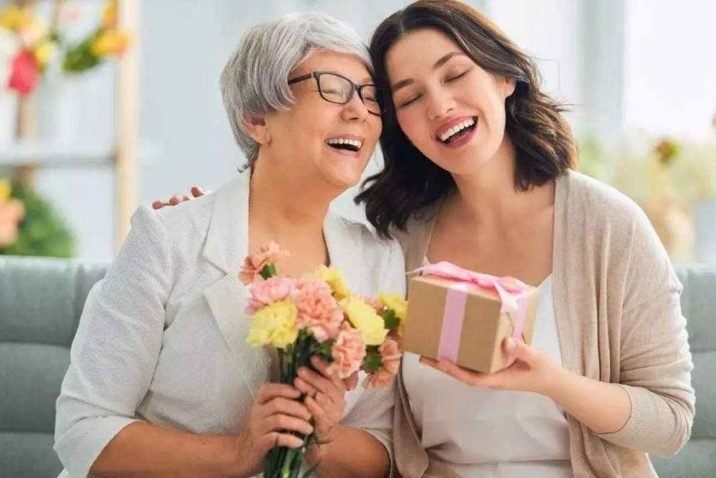 What Should You Gift Your Mom