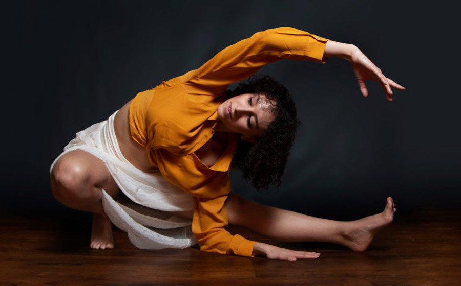 How to Dress for a Dance Photo Shoot: Tips and Tricks