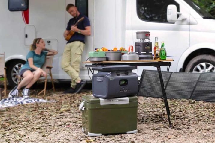 How a Solar Generator Can Revolutionize Your Outdoor Experience