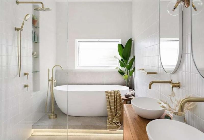 A Guide to Freestanding Bathtubs 2