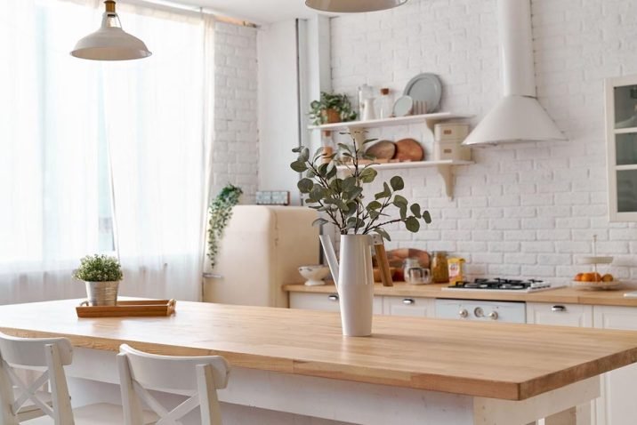 Owning a Kitchen High Top Table