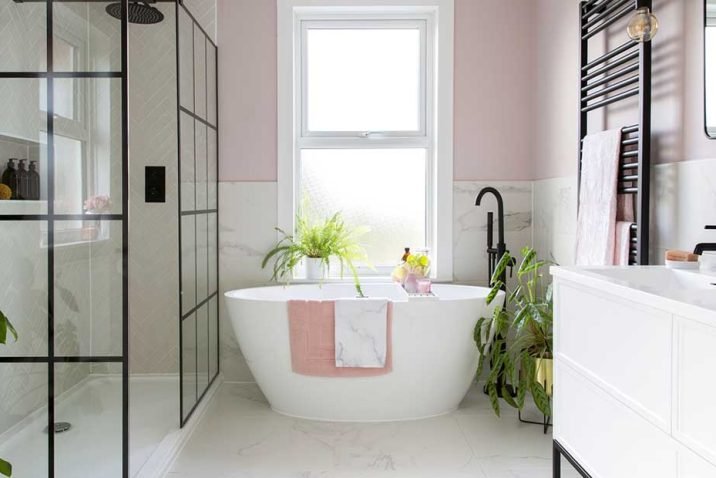 Space-Saving Tips To Make Your Bathroom More Comfortable