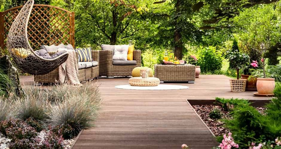 Accessorize Your Garden and Create a Relaxing Oasis