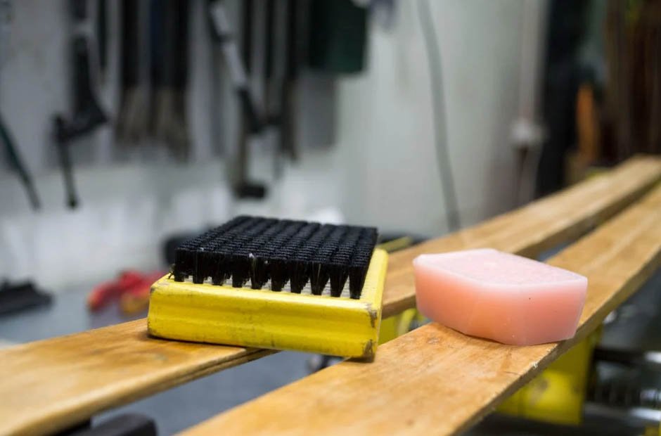 From Glide to Grip Understanding the Different Types of Ski Waxes