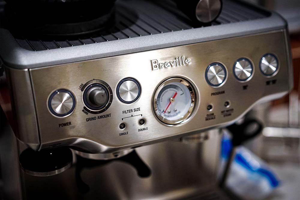 Why the Homedics Humidifier and The Art of Perfect Espresso with Breville Barista Express is a Must-Have for Modern Homes 4