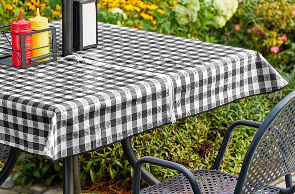 Outdoor Table Covers A Vital Winter Addition