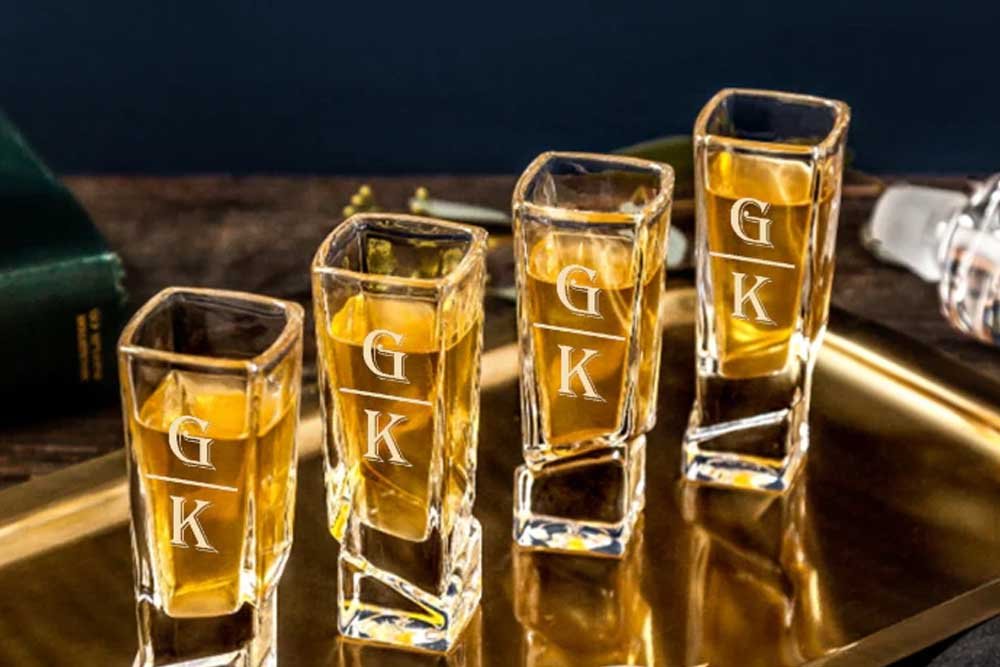 Top 5 Benefits of Personalized Shot Glasses at Your Wedding