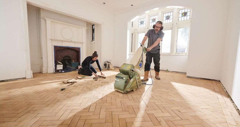 DIY vs. Professional Floor Sanding