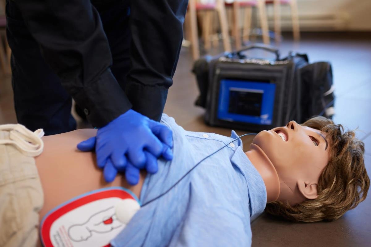 The Crucial Role of High-Fidelity Simulation in Modern Medical Training 1