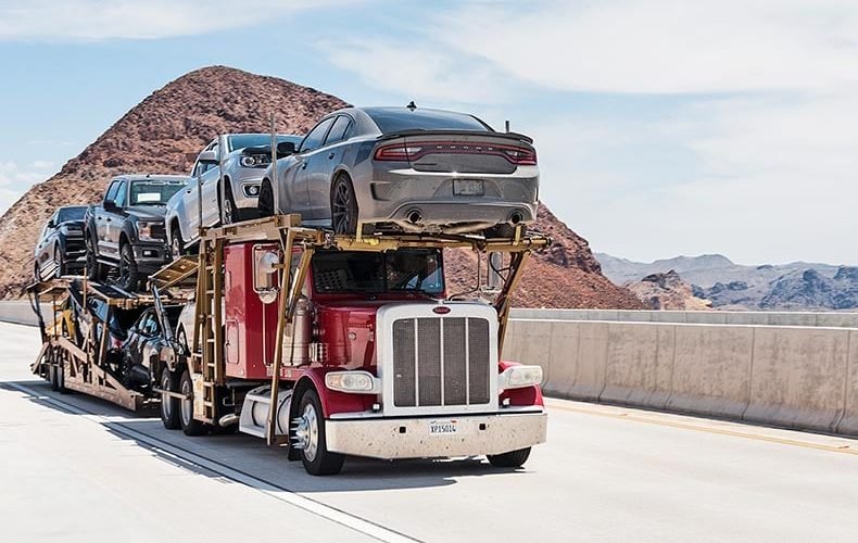 Top 5 Reasons to Choose Enclosed Auto Transport for Luxury Vehicles