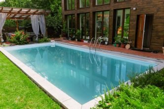 why-you-should-hire-expert-pool-builders-for-your-1
