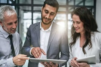 What Sets a Top Immigration Lawyer Apart