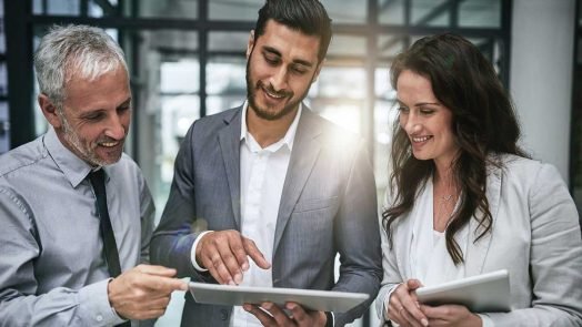 What Sets a Top Immigration Lawyer Apart